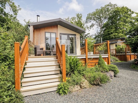 Cottage | Front of property. Pippin Lodge
