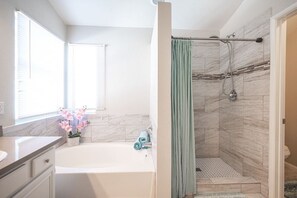 Bathroom - Calle Azul in Las Vegas (North Las Vegas)