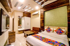 Premium Room, 1 Queen Bed | Egyptian cotton sheets, premium bedding, in-room safe, free WiFi - Fabhotel Abis Inn (Kolkata)