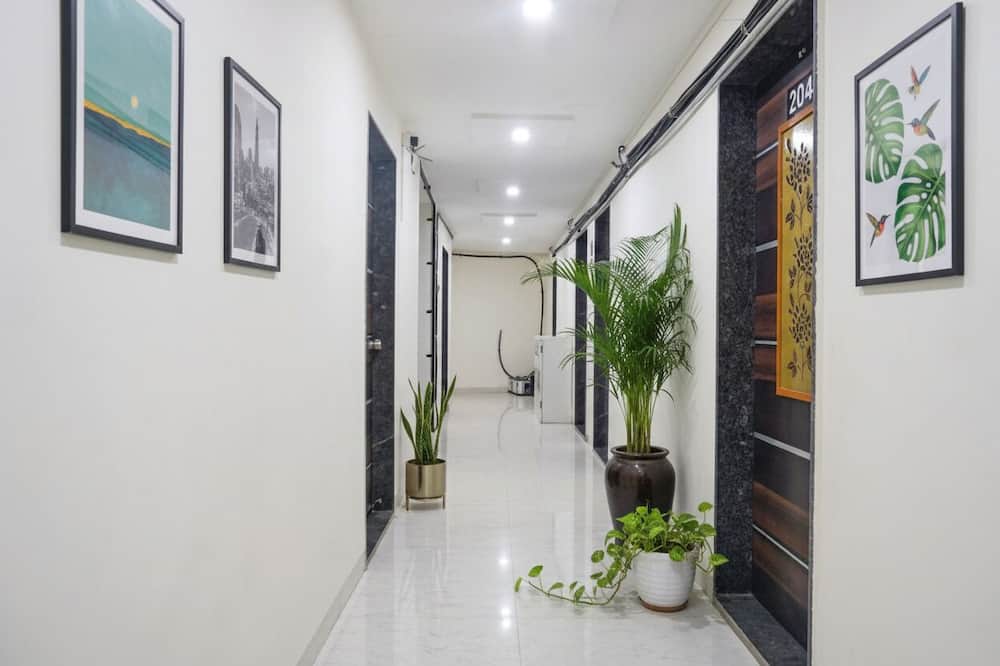 FabHotel Classic Square I