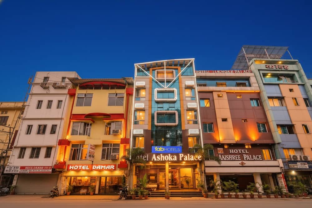 Fabexpress Ashoka Palace