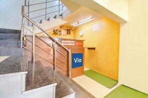 Reception - Fabexpress Shivsai Palace (Pune)