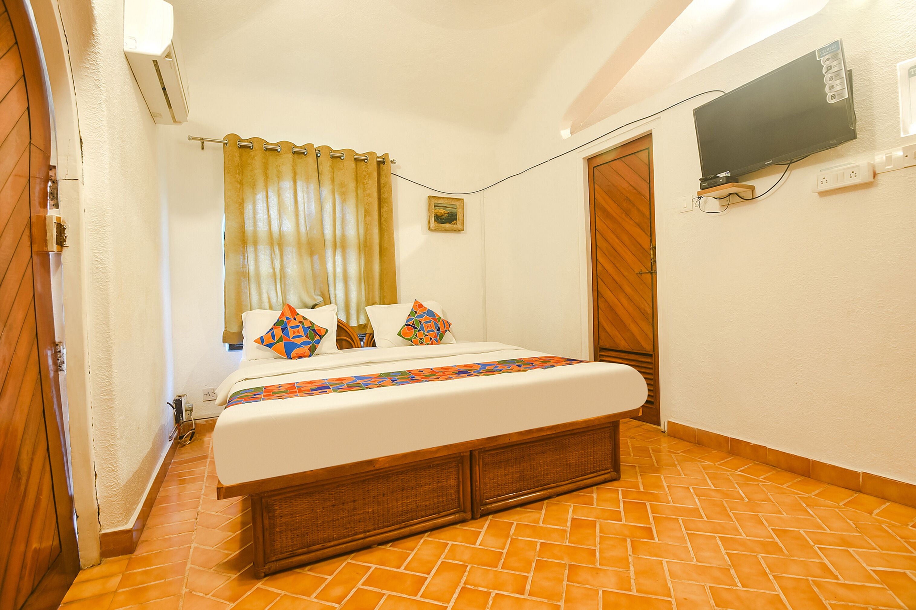 Premium Room, 1 Double Bed | Egyptian cotton sheets, premium bedding, in-room safe, free WiFi