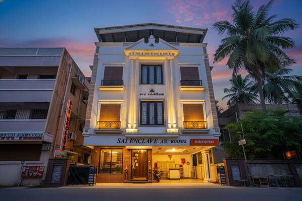 Exterior - FabHotel MM Residency (Chennai)