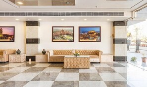 Lobby sitting area - Fabhotel Prime Rester Select Jodhpur (Jodhpur)