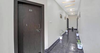 Hotel Ravi Residency