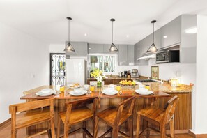 Dining - Paradise Found: Cielito Lindo Unit 1 your Hideaway 2BD House for rent in 5 de Di (Puerto Vallarta)