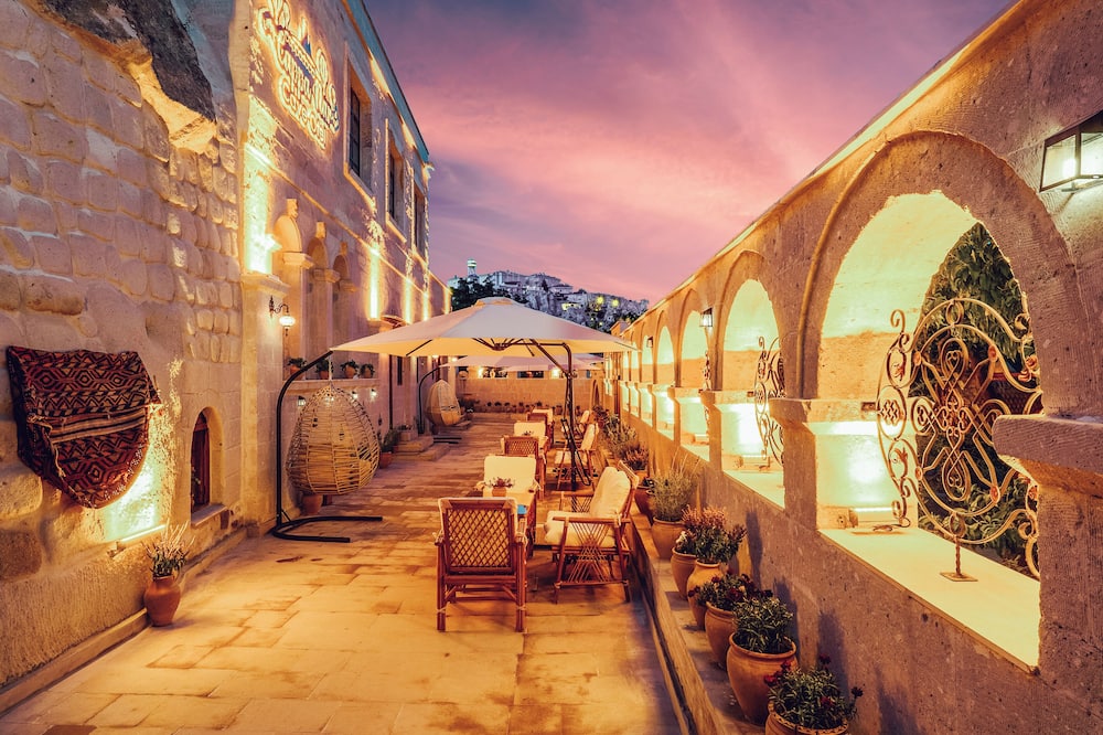 Cappanar Cave Hotel