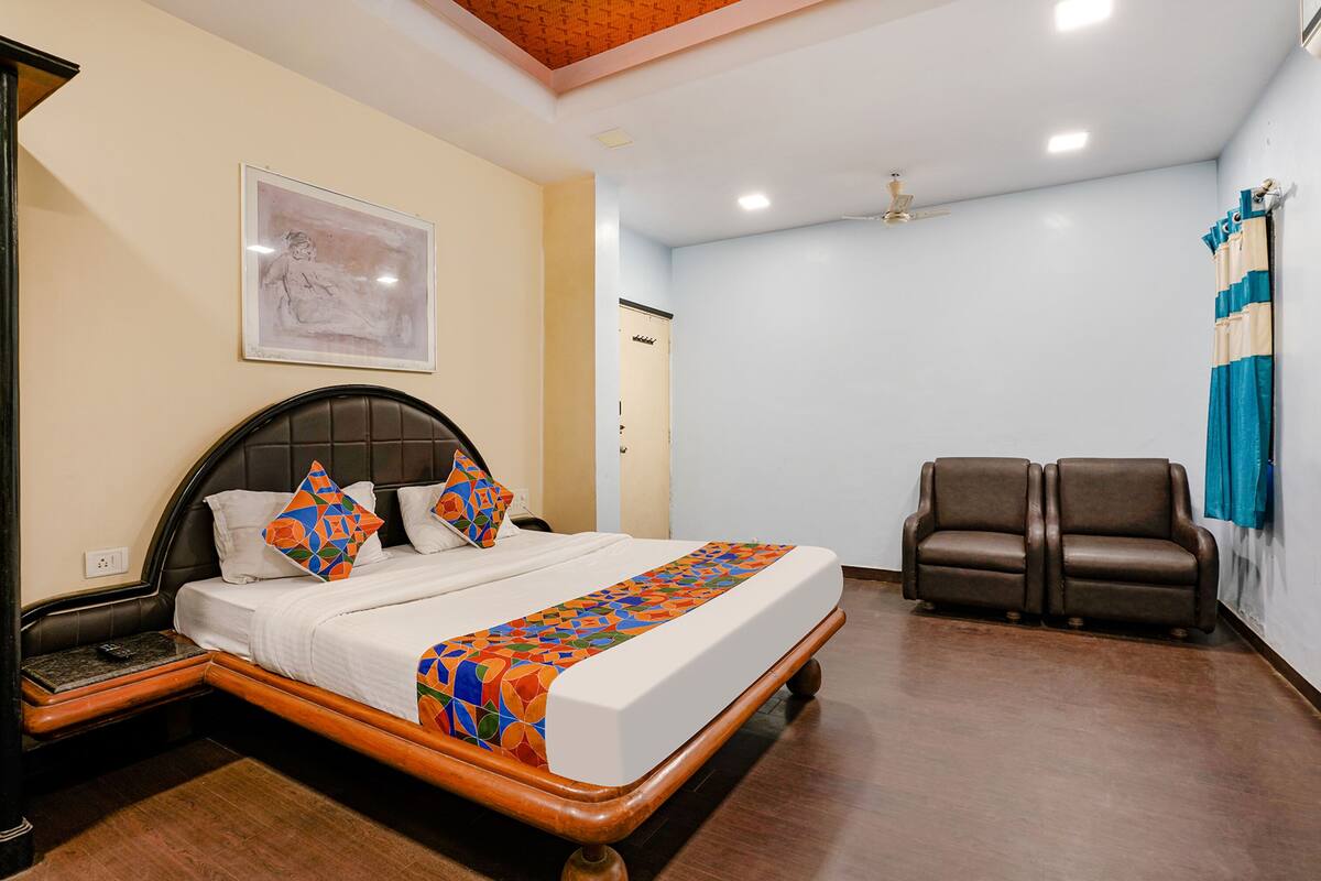 Habitación Deluxe, 1 cama matrimonial | Sábanas de algodón egipcio y ropa de cama de alta calidad