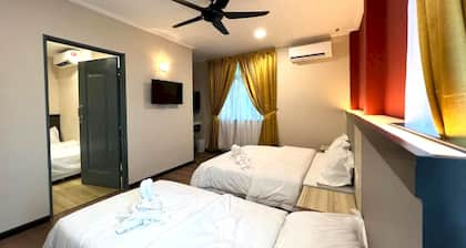 Townhouse OAK Dey Hotel
