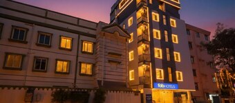 FabHotel Crystal Suites