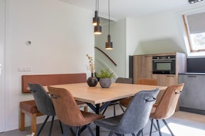 Dining - Holiday Home near De Biesbosch & Breda (Oosterhout)