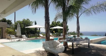 Villa in Patras with Pool near Beach