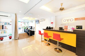 Reception - Collection O 88 Hotel (Malacca City)