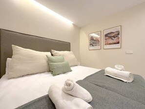 3 Schlafzimmer, Bügeleisen/Bügelbrett, kostenloses WLAN, Bettwäsche
