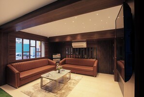 Reception - SUPREME STAY (Chennai)