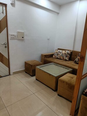 Interior - Lavish Studio Apt in West/Central Delhi (Delhi)
