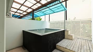 Chambre Double Exécutive | Terrasse/Patio