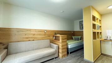 40-inch TV with satellite channels