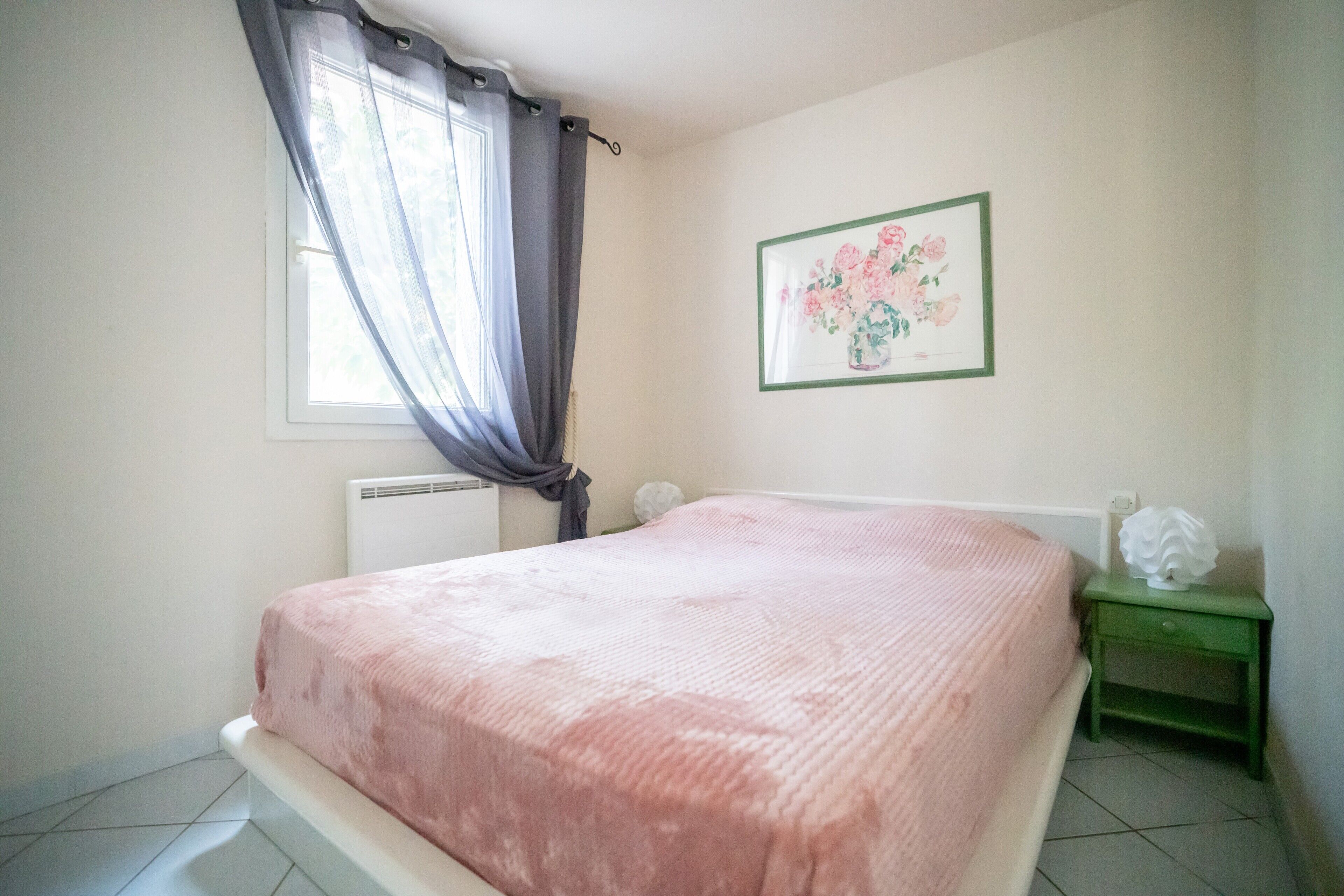 3 室のベッドルーム、アイロン / アイロン台、WiFi