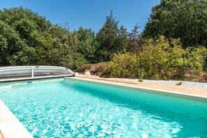 Pool - Holiday Home "Gîte Lou Barry" with Shared Pool & Wi-Fi (Mirabel-aux-Baronnies)