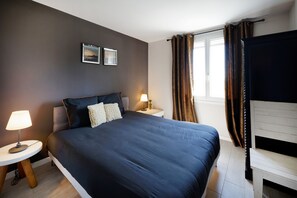 4 bedrooms, free WiFi, bed sheets