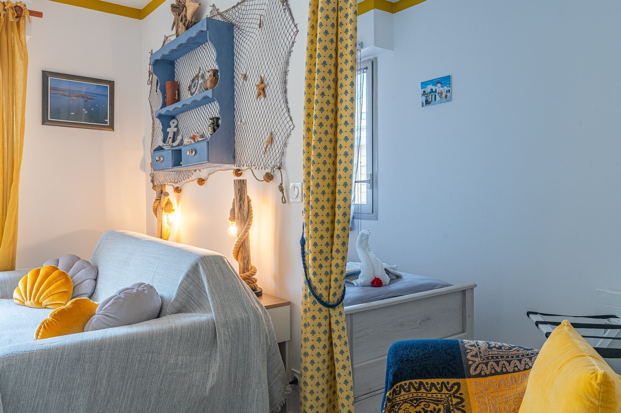 Ferros/tábuas de passar roupa, Wi-Fi de cortesia, roupa de cama