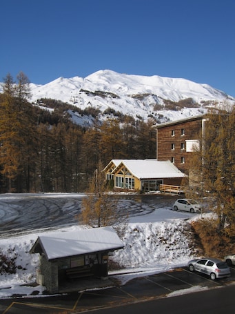 Extérieur. Appartement « Appartement Avec Balcon » avec vue sur la montagne et balcon