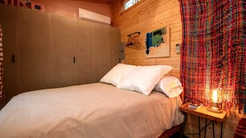 1 chambre, fer et planche Ă repasser, Wi-Fi, draps fournis