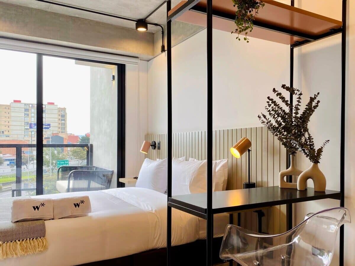 1 多间卧室、办公桌、熨斗/熨衣板、WiFi