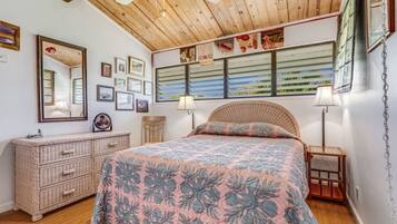 1 bedroom, iron/ironing board, internet