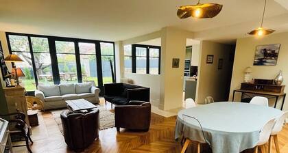 Maison 7 Chambres à 5 min du Château de Versailles