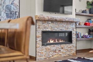 Interior - Hauser House Unit 2 (Red Lodge)