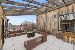 Terrace/patio - Hauser House Unit 2 (Red Lodge)