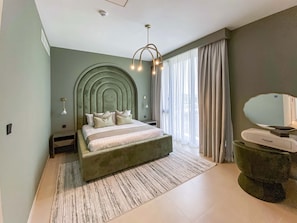 4 quartos, ferros/tábuas de passar roupa, Wi-Fi, roupa de cama