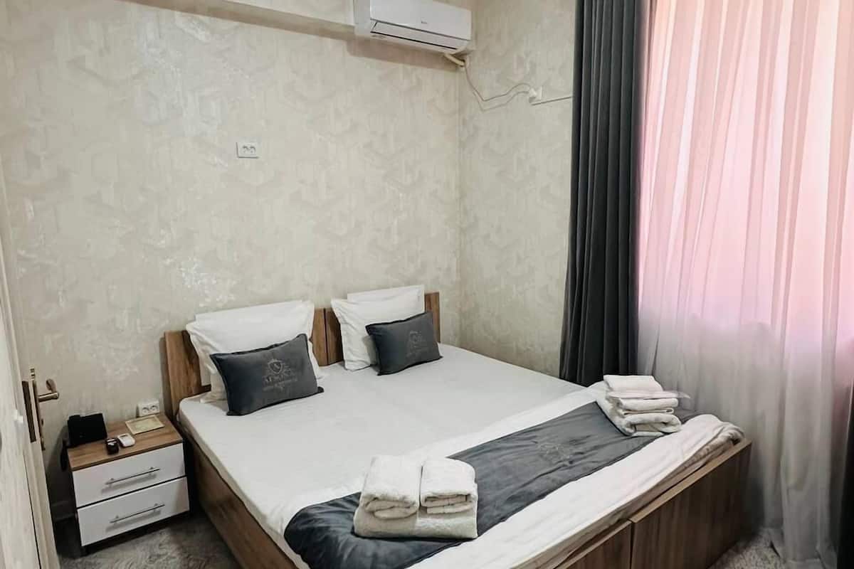 Superior-Doppelzimmer | 1 Schlafzimmer, Schreibtisch, Verdunkelungsvorhänge, kostenloses WLAN