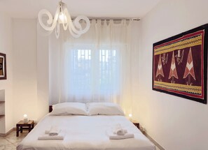 2 habitaciones, tabla de planchar con plancha y wifi gratis 