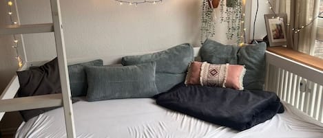 2 Schlafzimmer, Bügeleisen/Bügelbrett, WLAN, Bettwäsche