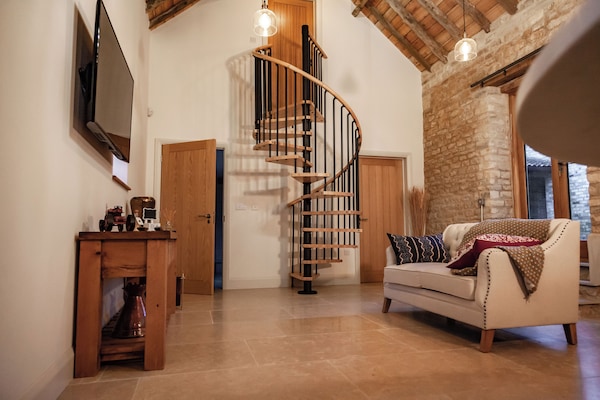 Luksushus, 2 soverom | Oppholdsområde | Oppvarmet gulv