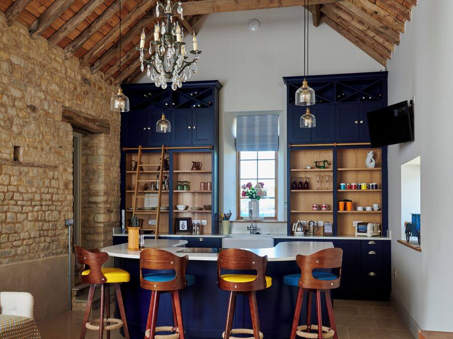 Luxury House, 2 Bedrooms | Private kitchen