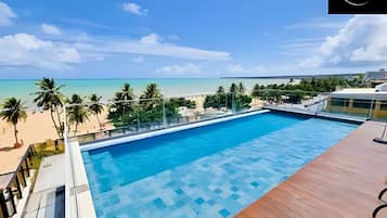 Piscina a l'aire lliure