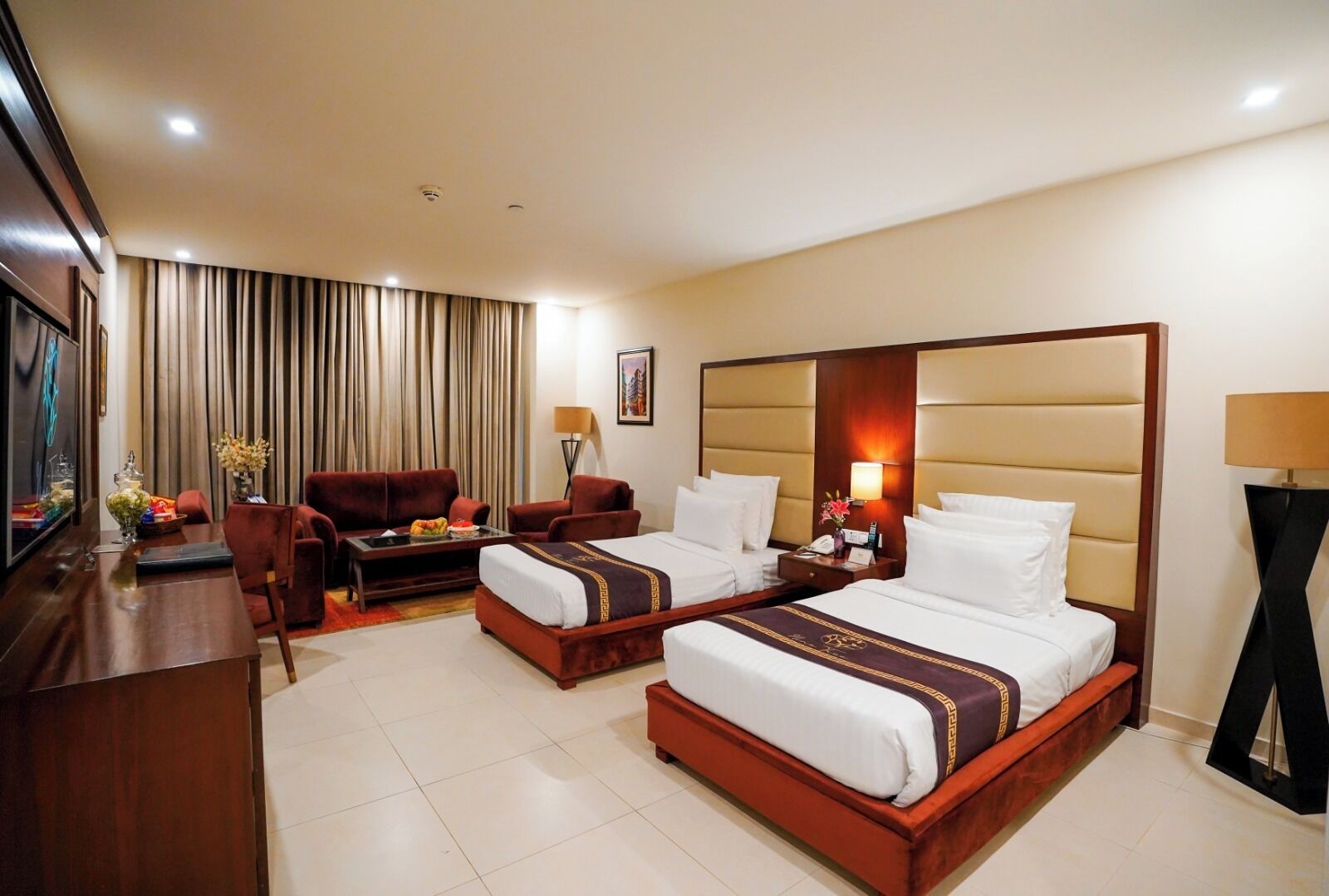 In-room safe, individually decorated, individually furnished, desk