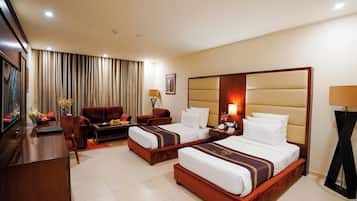 Caja de seguridad en la habitación y decoración personalizada