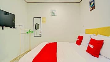 Deluxe Double Room | Meja, ruang kerja komputer riba, Wi-fi percuma, cadar katil