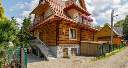 Atmospheric Apartment in a Mountain Lodge Zakopane by Noclegi Renters