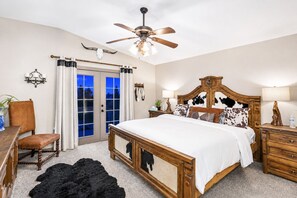 5 Schlafzimmer, Bügeleisen/Bügelbrett, kostenloses WLAN, Bettwäsche