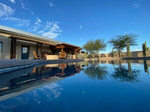 Outdoor pool, sun loungers - La Puerta Azul- Stunning Desert Retreat; Pool/Spa (Tucson)