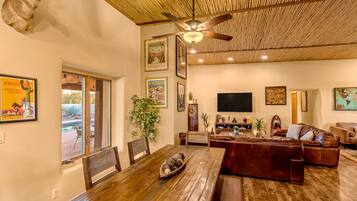 Khu ẩm thực cho gia đình