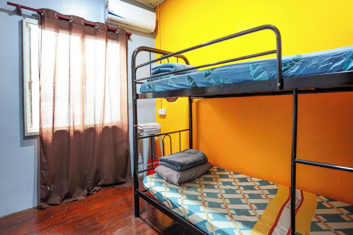 Basic Shared Dormitory | WiFi (free)