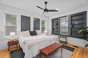4 Schlafzimmer, Bügeleisen/Bügelbrett, WLAN, Bettwäsche
